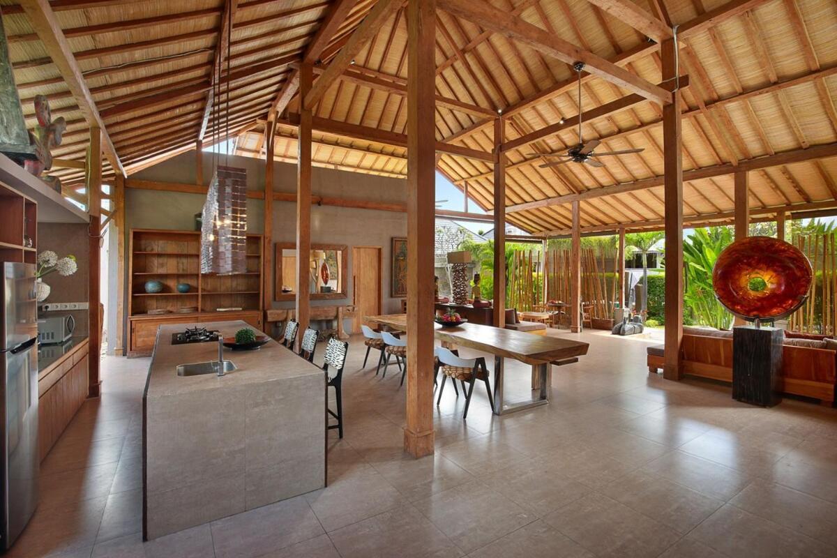 Gahana Bali Villa Seminyak Kültér fotó