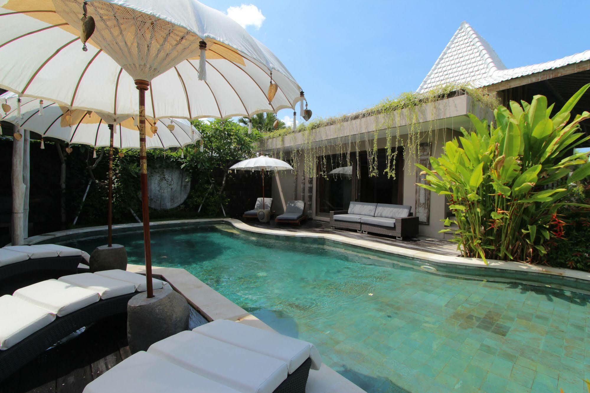 Gahana Bali Villa Seminyak Kültér fotó